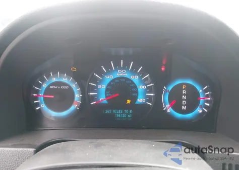 2010 Ford Fusion Sel z USA, uszkodzony, nr VIN 3FAHP0CG0AR424020